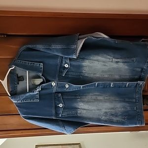 BRAND NEW....womens denim cloak..side buttons 2 pockets